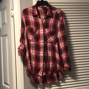 Most comfortable flannel! Lightweight, size L